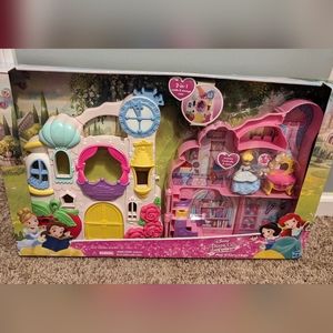 New in Box Disney Princess Little Kingdom Play 'n Carry Castle